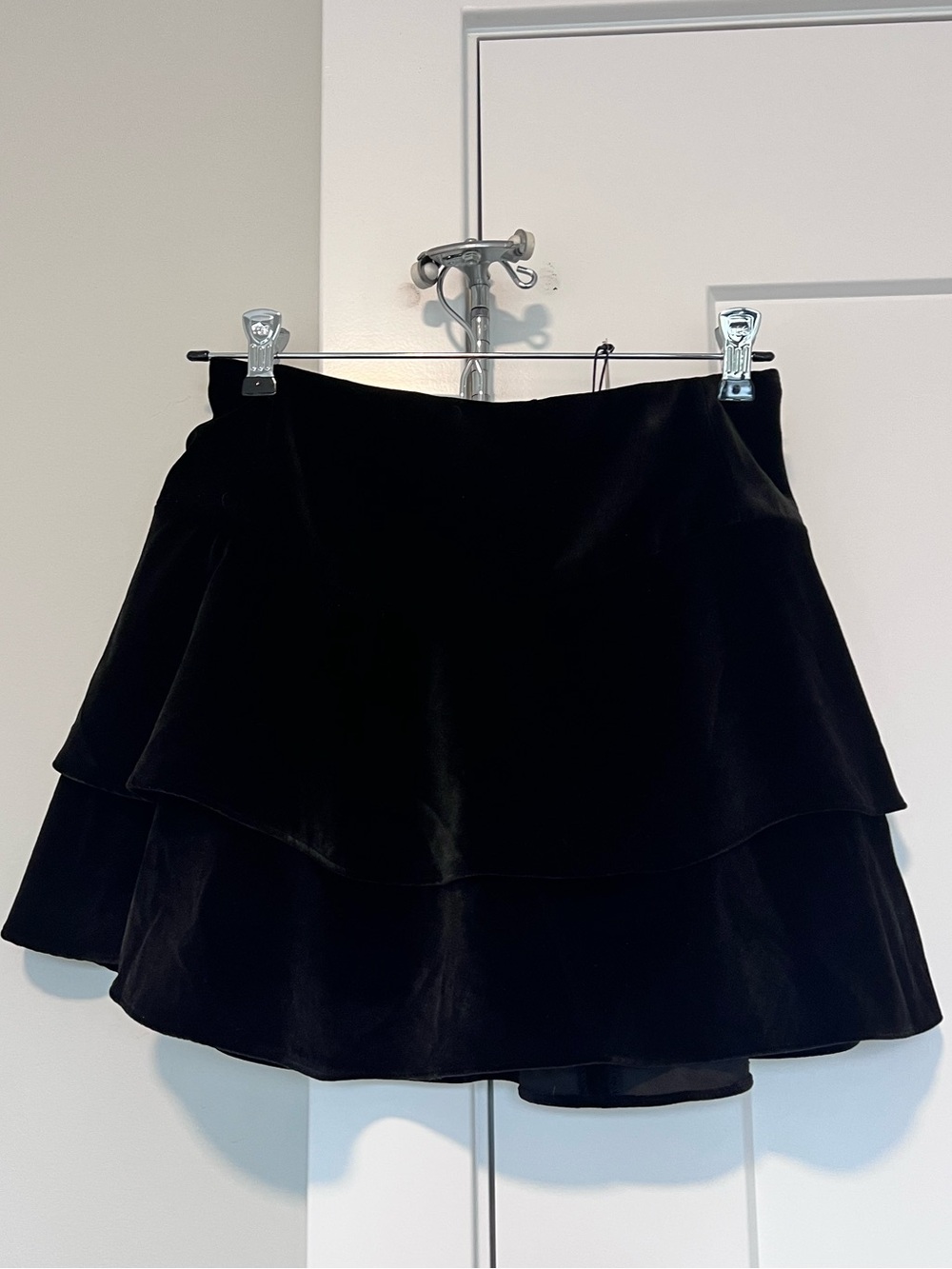 Alice + Olivia Black Tiered Velvet Mini Skirt